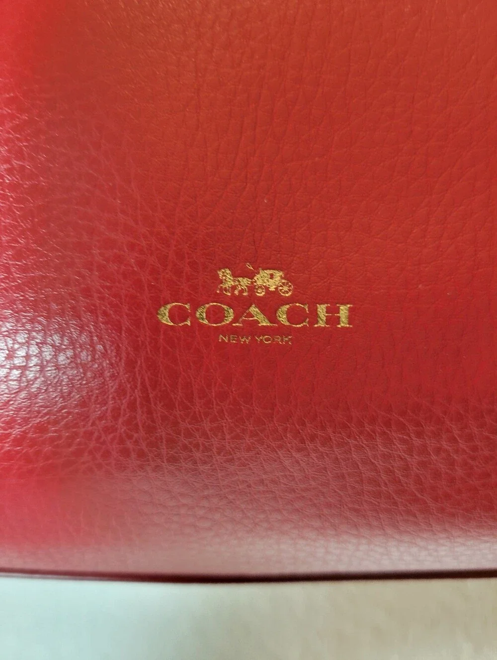 Coach Red Pebbled Derby Tote Shoulder Bag Gold Logo Magnetic Close Lined Pockets